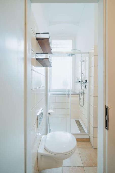 New 130M², Lounge Room, Im Herzen Berlins Екстериор снимка